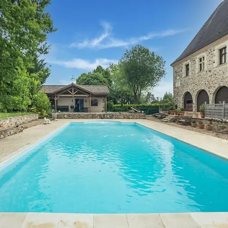 Nyaraló Lively Holiday With Private Pool