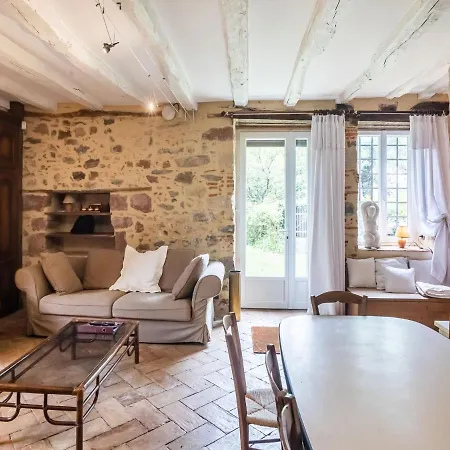 Nyaraló Lively Holiday With Private Pool Sainte-Trie